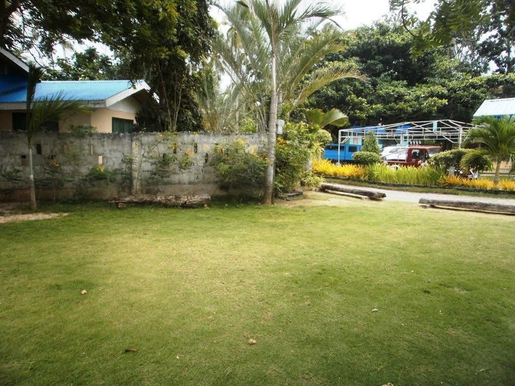 Durhan White Beach Resort Tabuelan Exterior photo